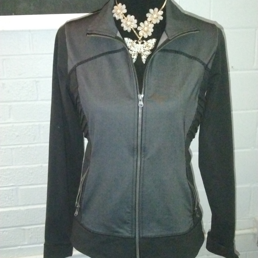 Lucy Black full zip active wear